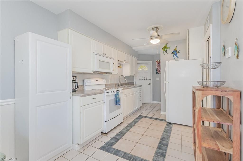 3211 Stringfellow Rd, Unit 104, Saint James City, FL 33956 Photo