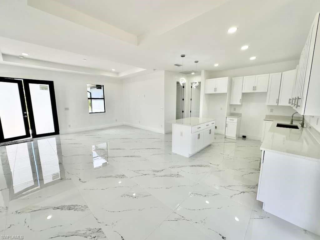 672 Nimitz Blvd, Lehigh Acres, FL 33974 Photo