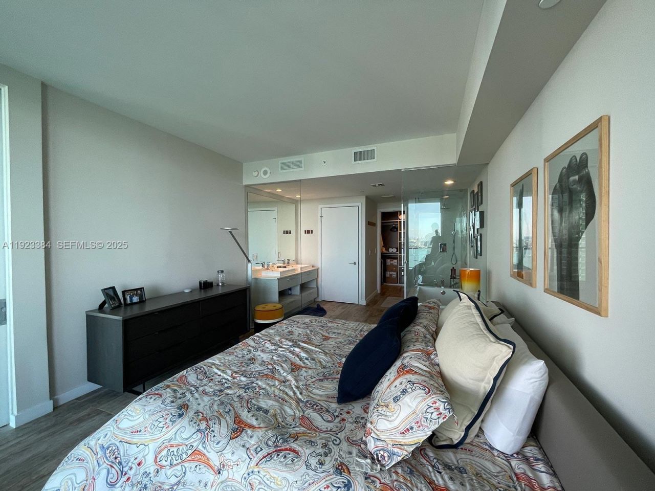 650 NE 32nd St, Unit 3005, Miami, FL 33137 Photo