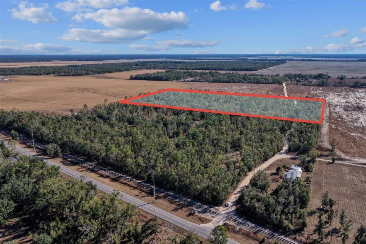 0 SE Camelot Way , Lee, FL 32059 Photo