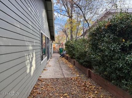 6317 Meadow Creek Drive, Reno, NV 89519 Photo