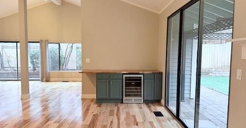 6317 Meadow Creek Drive, Reno, NV 89519 Photo