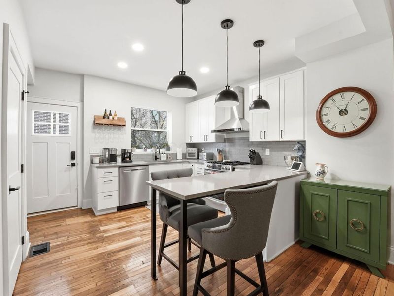 395 W 2nd Avenue, Columbus, OH 43201 Photo 11