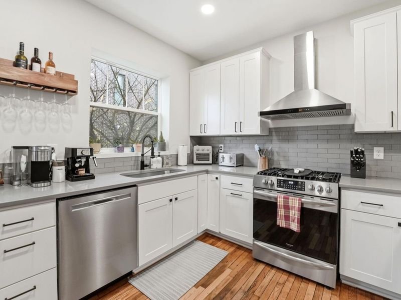 395 W 2nd Avenue, Columbus, OH 43201 Photo 12