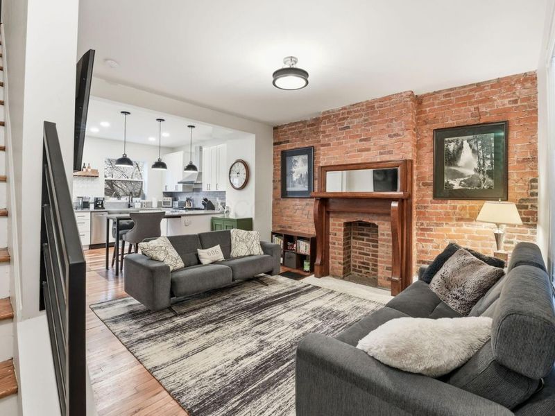 395 W 2nd Avenue, Columbus, OH 43201 Photo 6