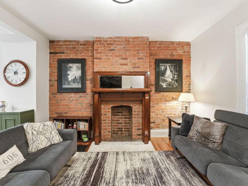 395 W 2nd Avenue, Columbus, OH 43201 Photo 7