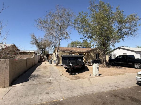 3206 W PIERCE Street, Phoenix, AZ 85009