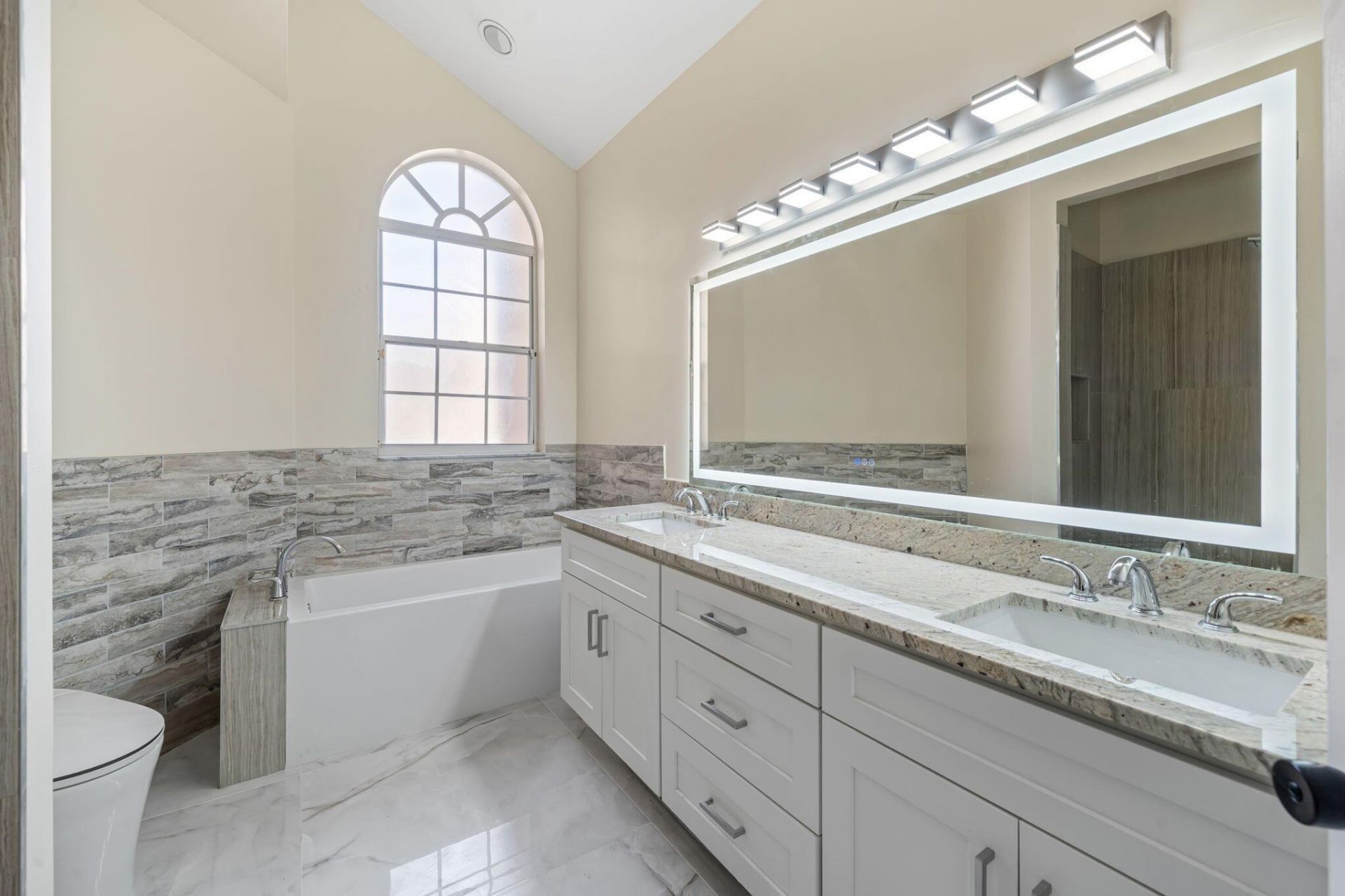 6682 NW 25th Way, Boca Raton, FL 33496 Photo