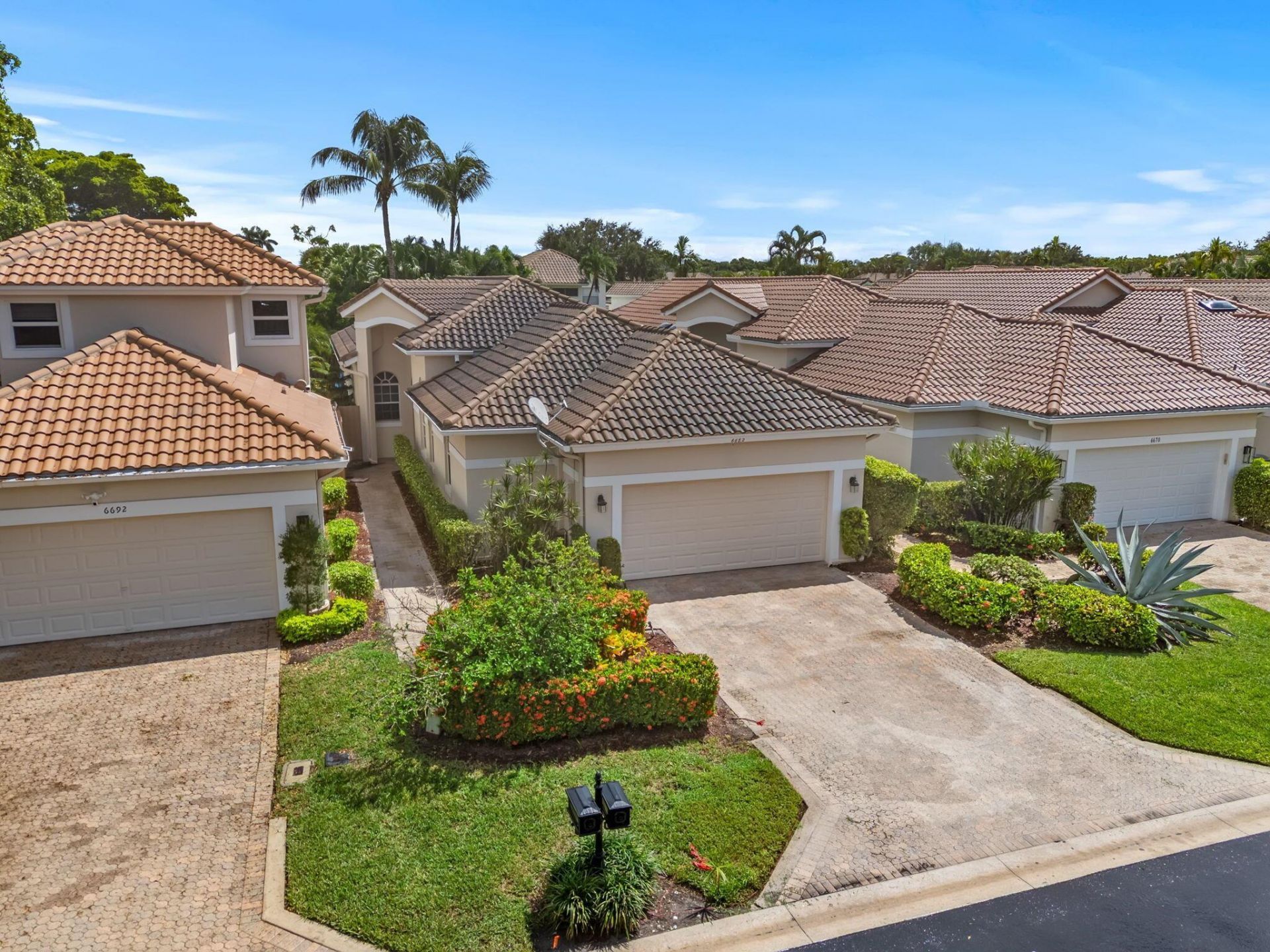 6682 NW 25th Way, Boca Raton, FL 33496 Photo