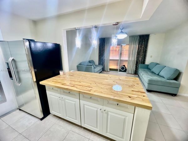 1631 NW 46th Ave, Unit 119, Lauderhill, FL 33313