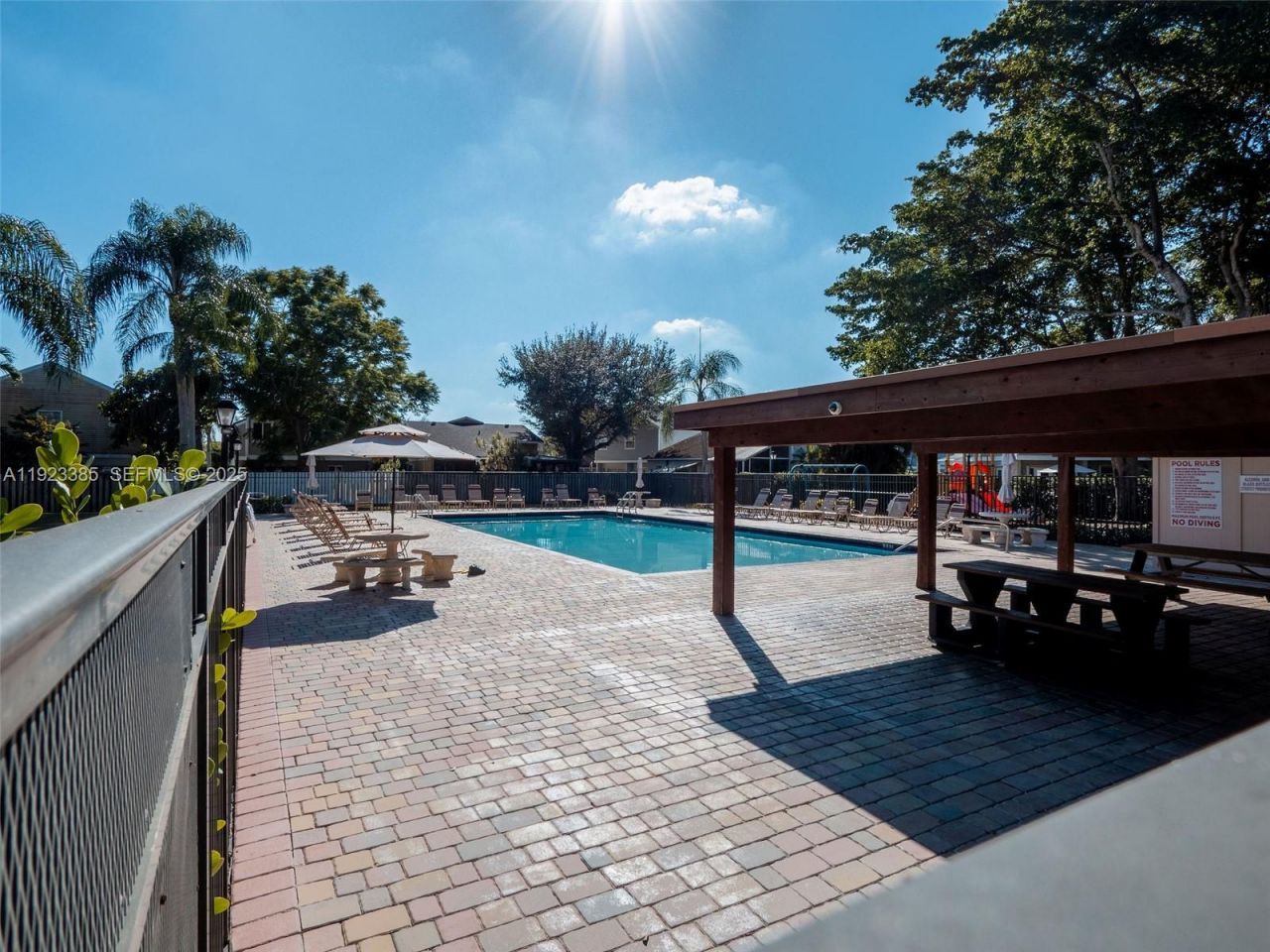 15801 W Waterside Cir, Unit 104, Sunrise, FL 33326 Photo