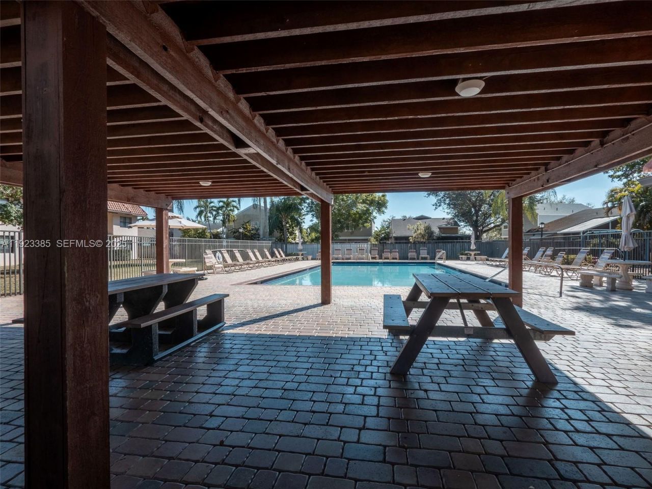 15801 W Waterside Cir, Unit 104, Sunrise, FL 33326 Photo