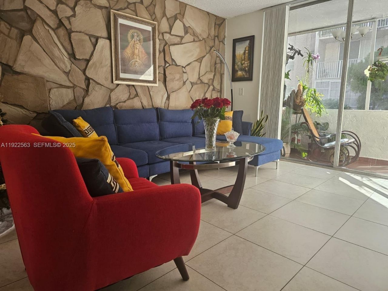 8411 NW 8th St, Unit 111, Miami, FL 33126 Photo