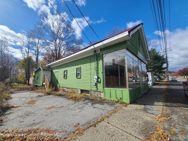 77 Sullivan Street, Wurtsboro, NY 12790