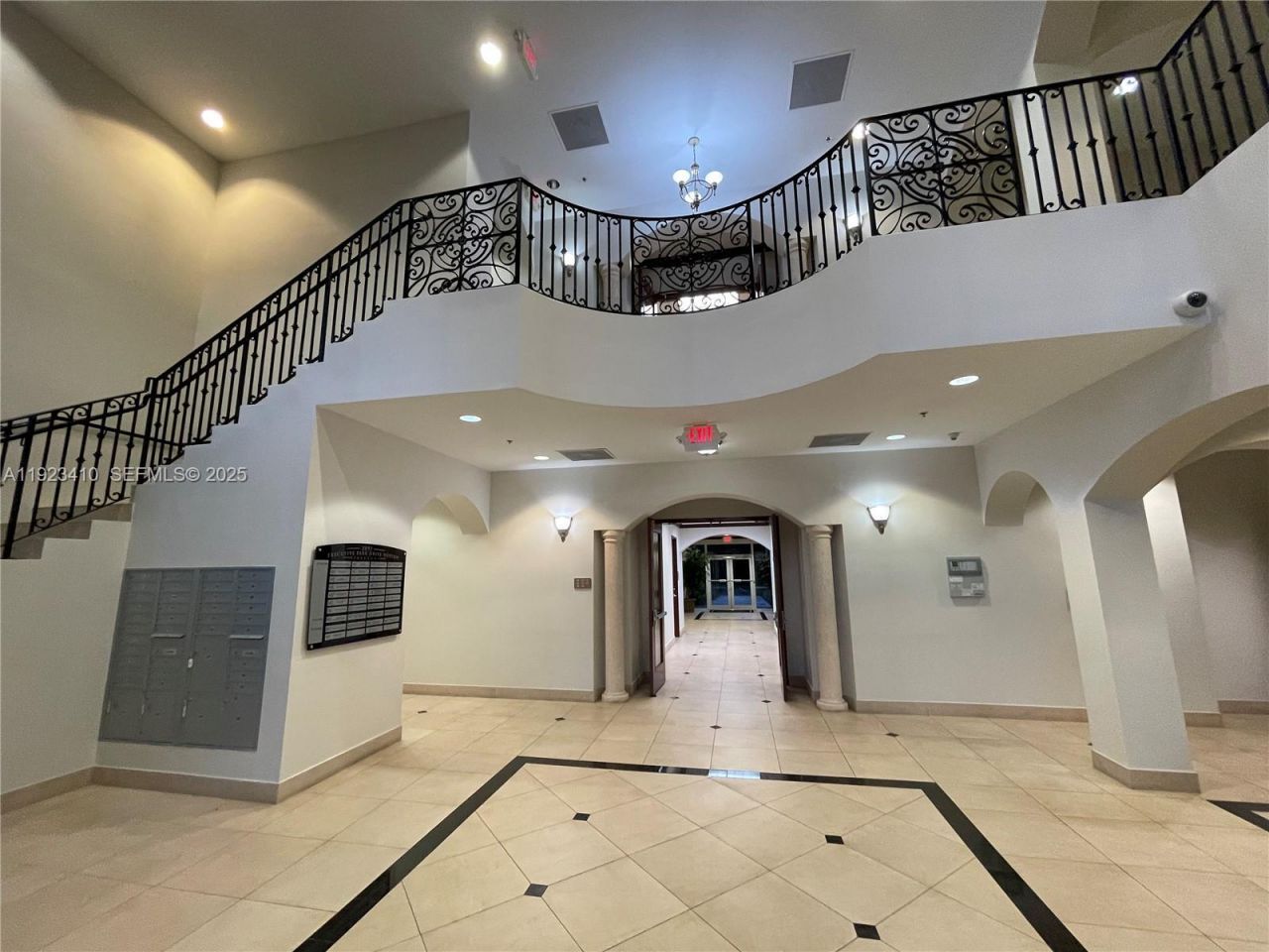 2893 Executive Park Dr, Unit 104, Weston, FL 33331 Photo