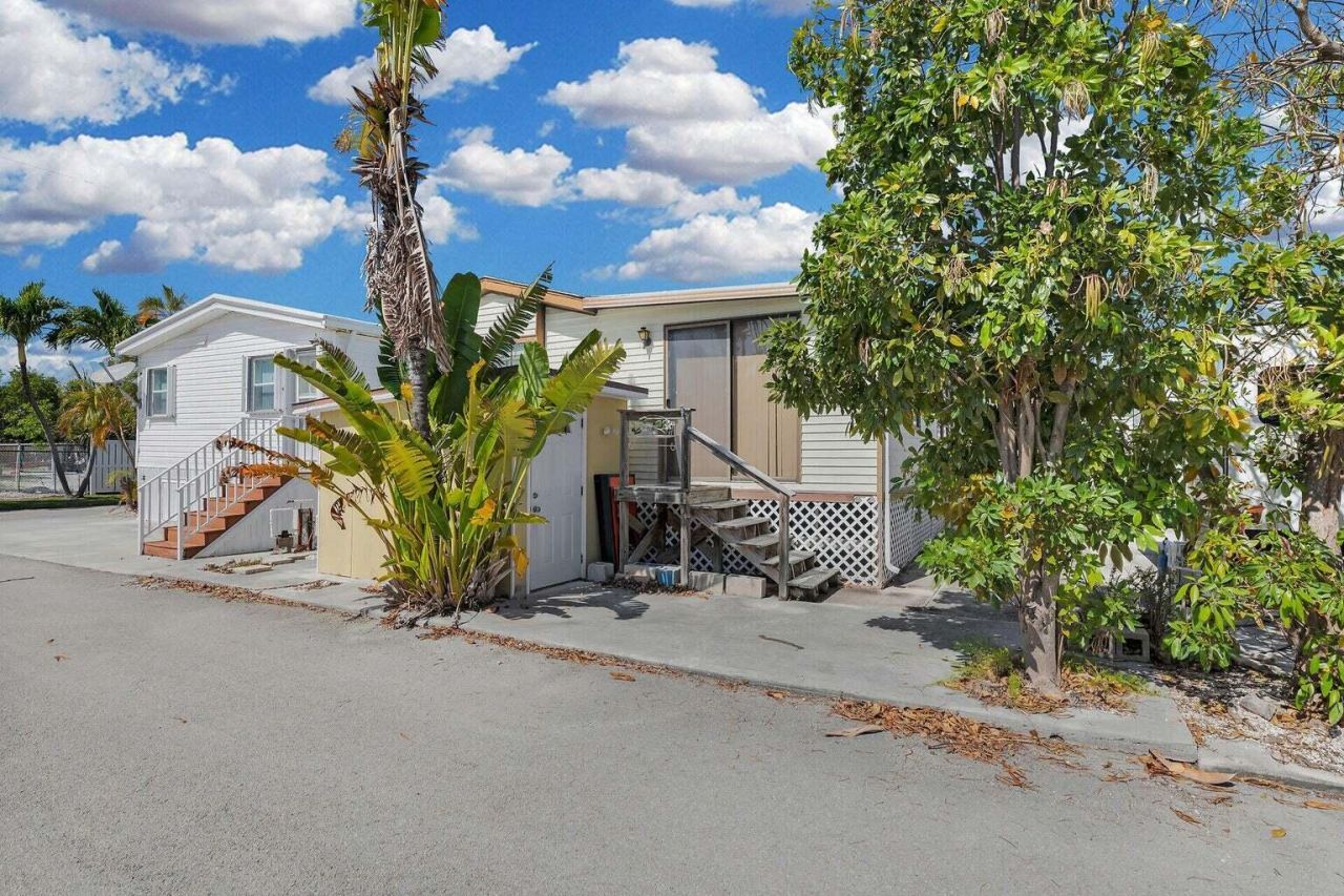 55 Boca Chica Road, Unit 85, Big Coppitt, FL 33040 Photo