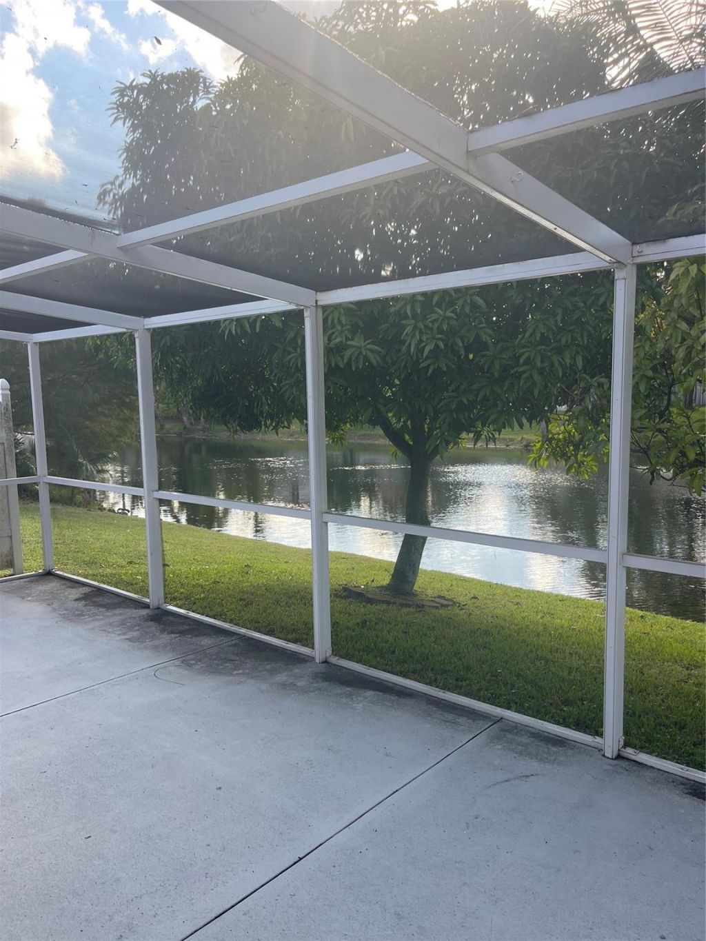 139 NW 72nd Avenue, Plantation, FL 33317 Photo