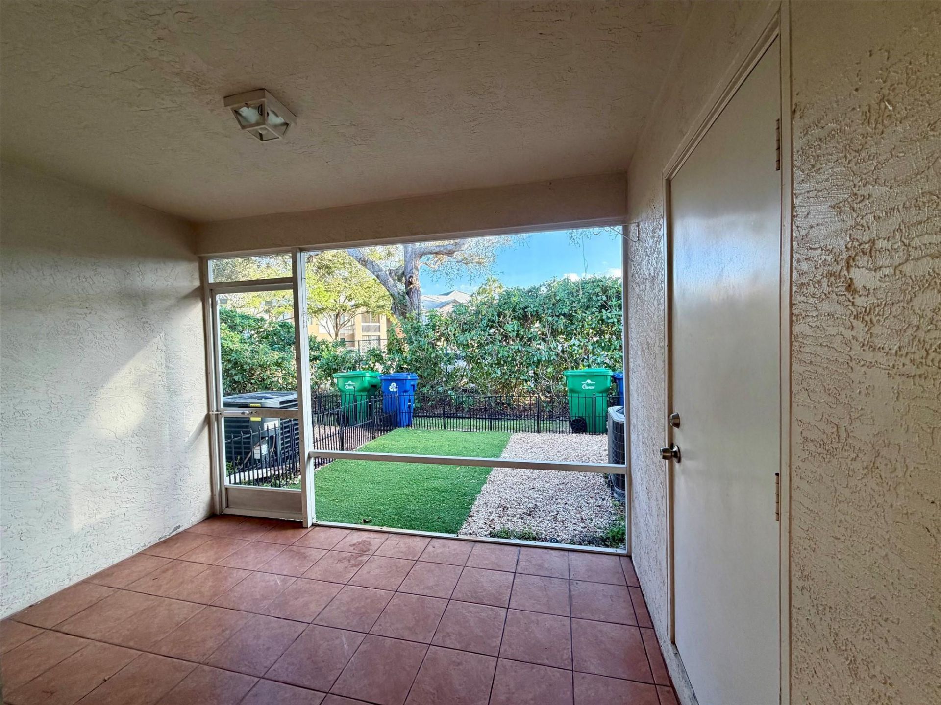 9914 NW 56th Place, Coral Springs, FL 33076 Photo