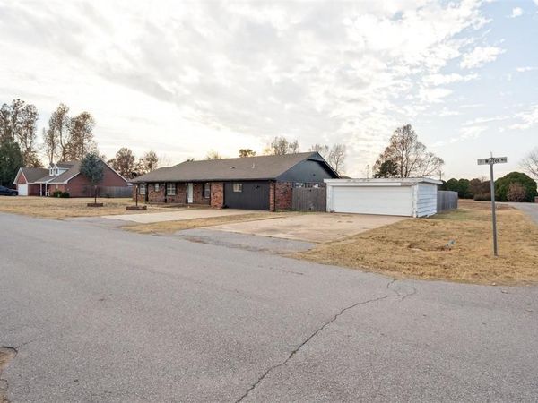 202 Walter Way, Anadarko, OK 73005