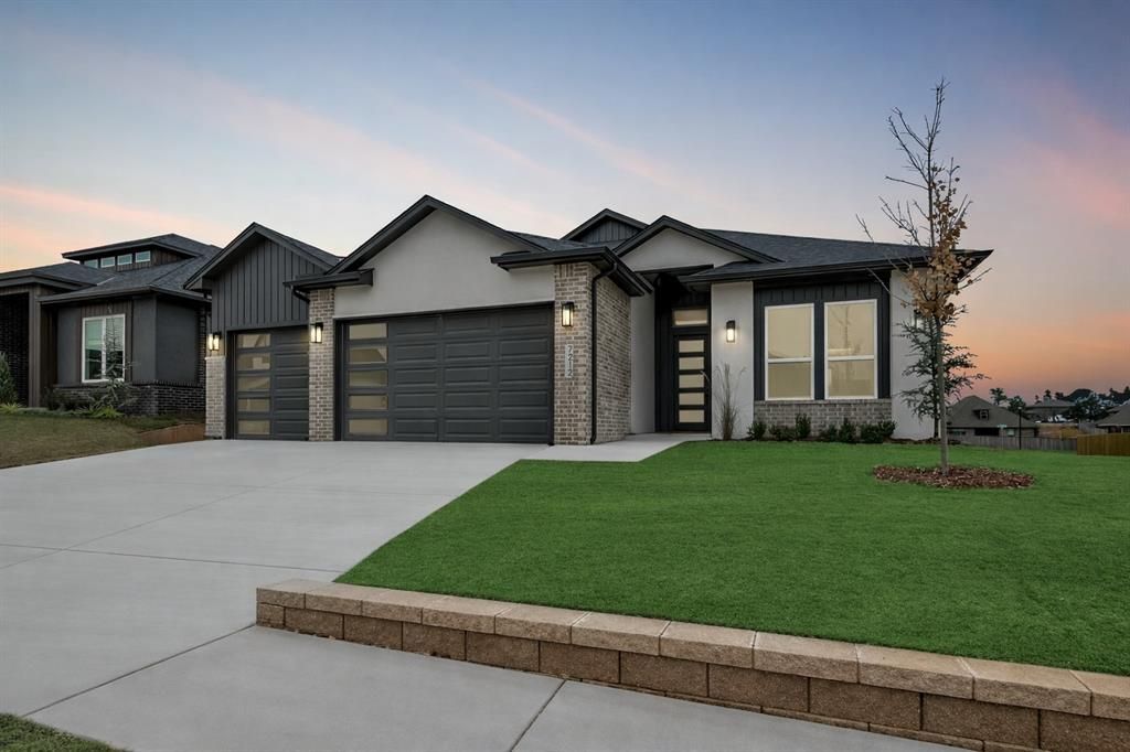 7212 NW 154th Street Edmond, OK 73013