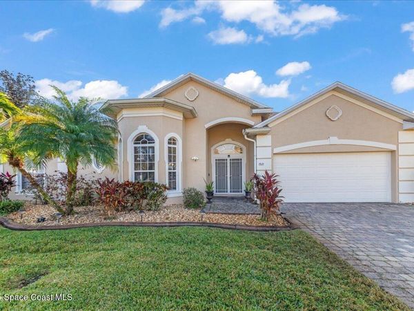 1921 Thornwood Drive SE, Palm Bay, FL 32909