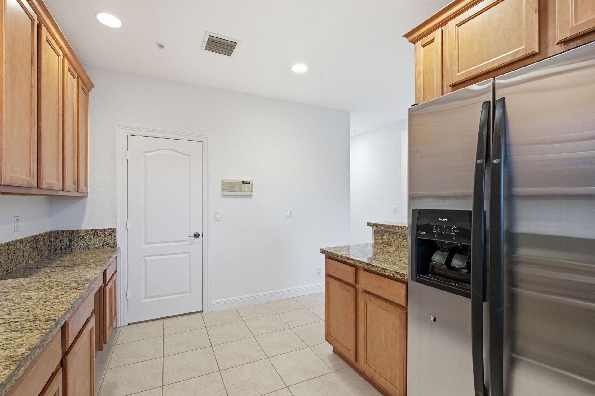 531 S Federal Highway, Unit 14, Lake Worth Beach, FL 33460 Photo