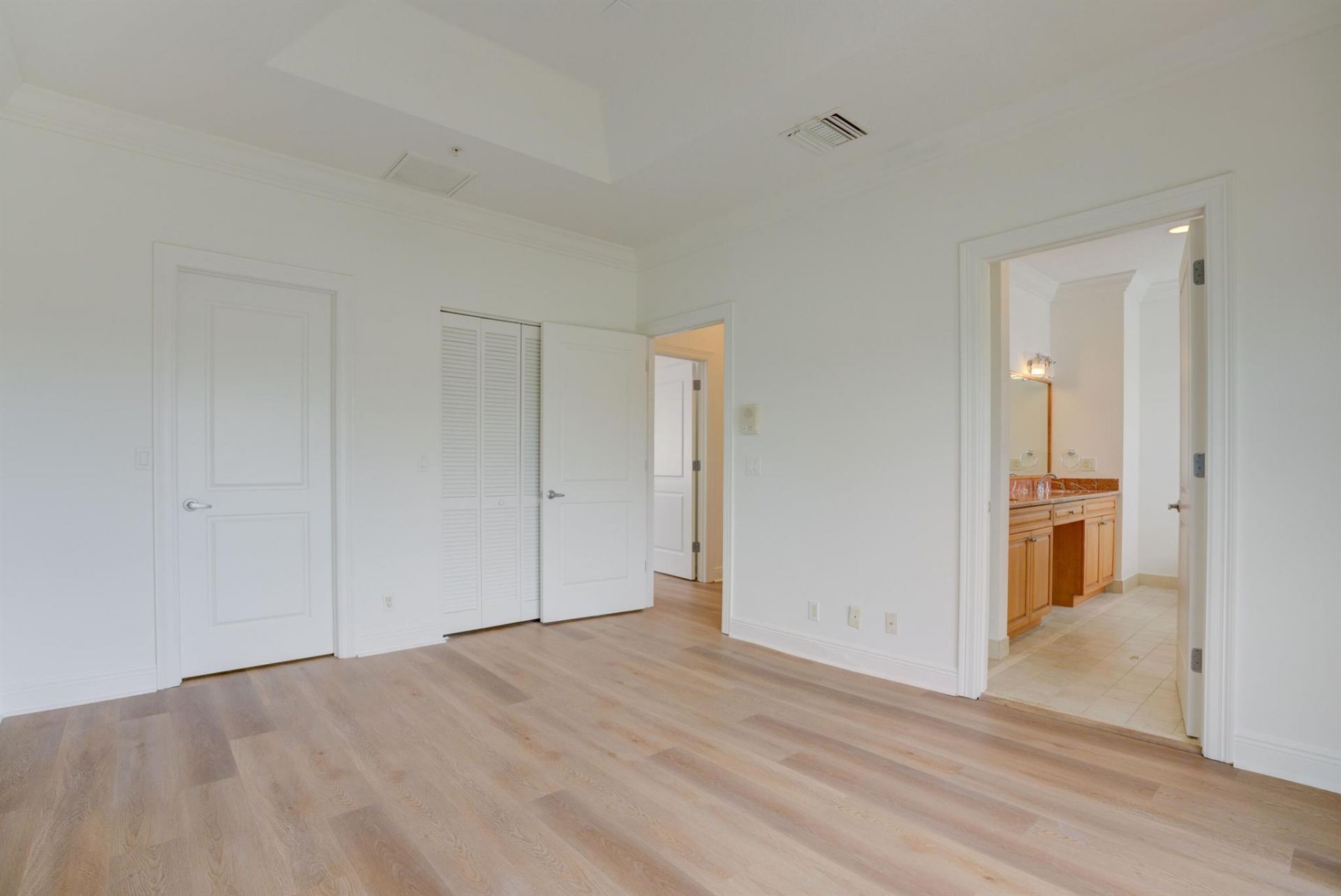 1950 Presidential Way, Unit 10, West Palm Beach, FL 33401 Photo