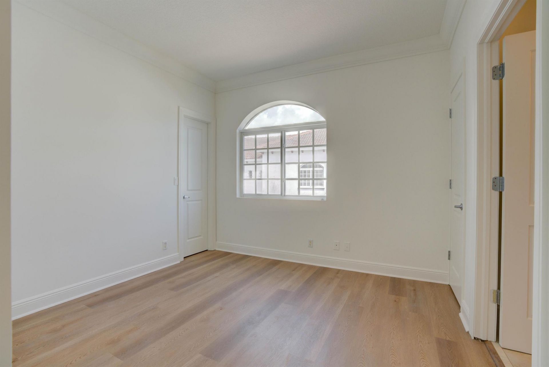 1950 Presidential Way, Unit 10, West Palm Beach, FL 33401 Photo