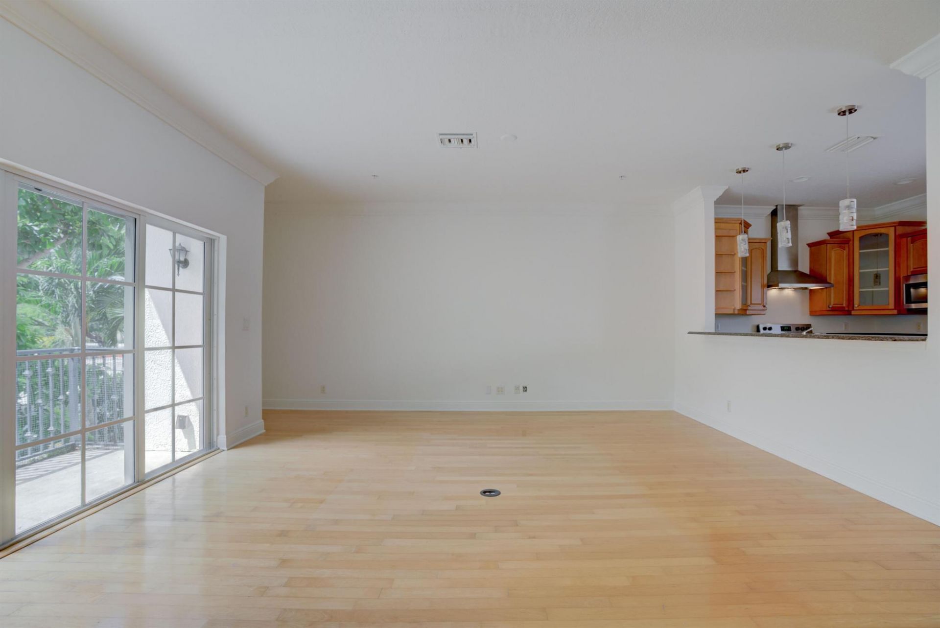 1950 Presidential Way, Unit 10, West Palm Beach, FL 33401 Photo