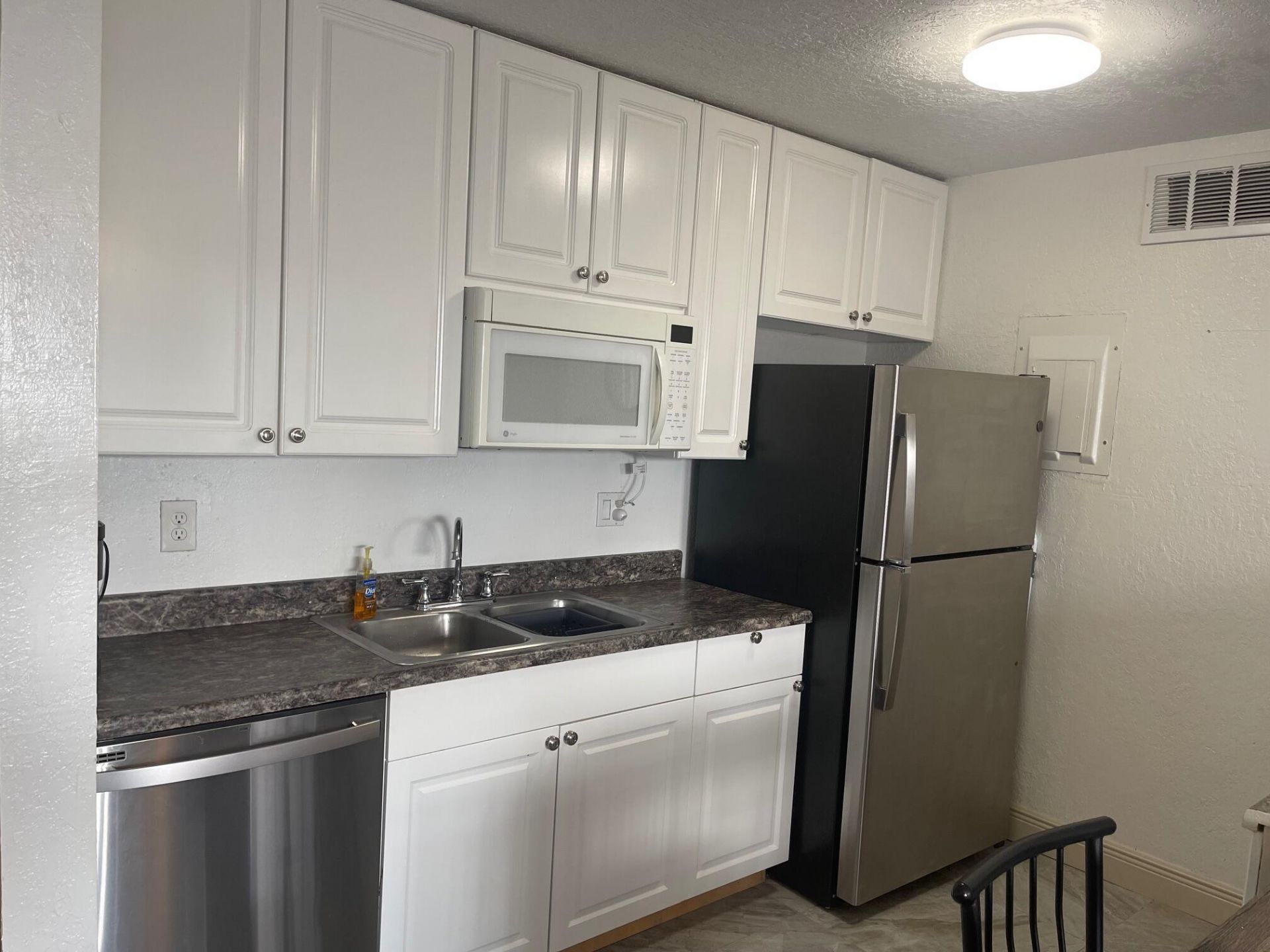 641 Executive Center Drive, Unit P-105, West Palm Beach, FL 33401 Photo