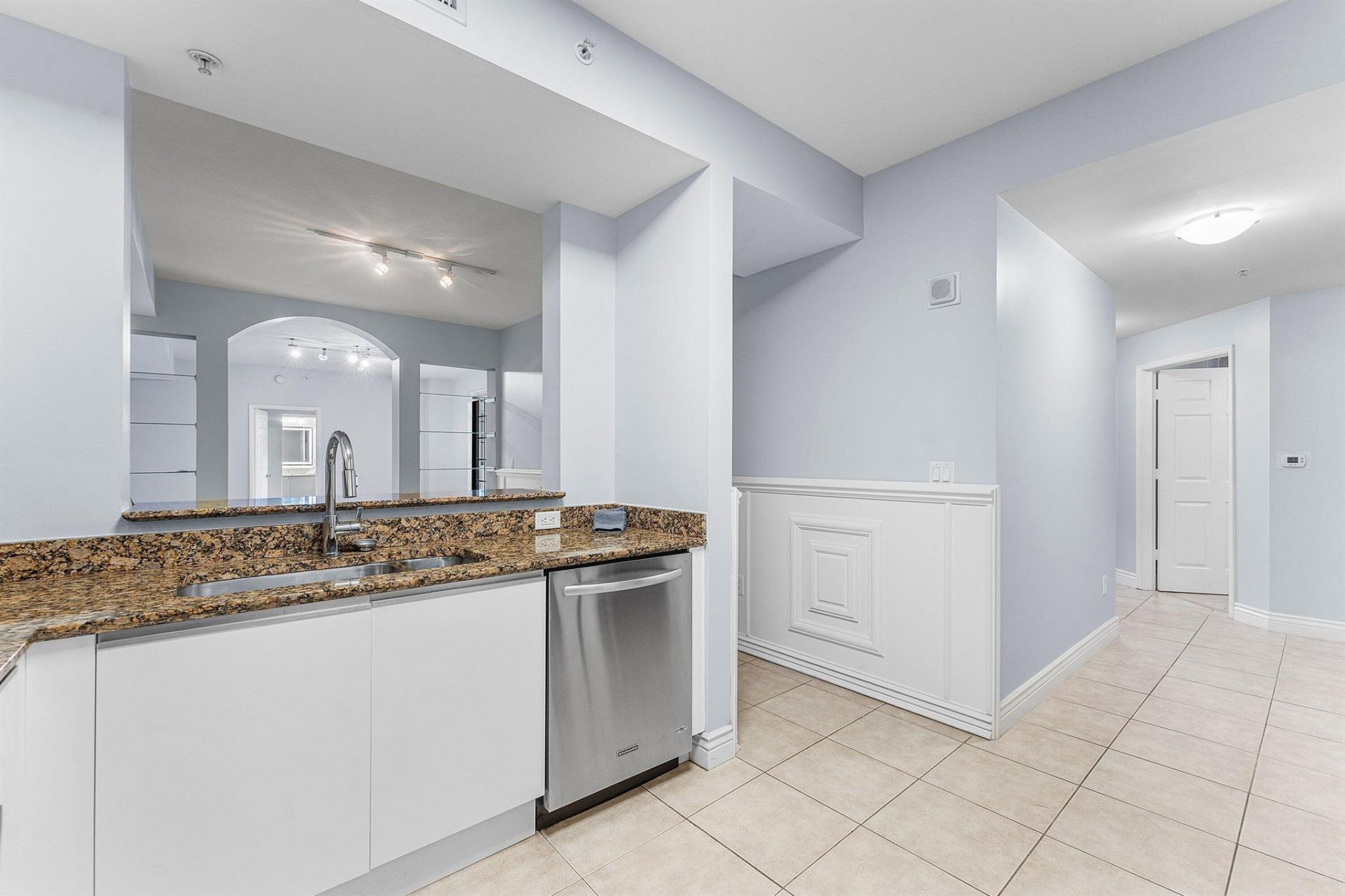 233 S Federal Highway, Unit 308, Boca Raton, FL 33432 Photo