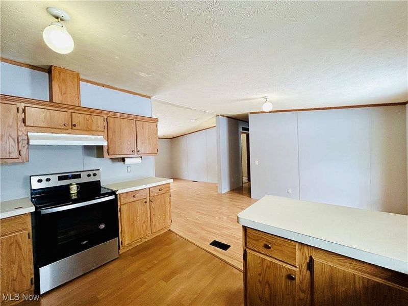 10481 Knowlton Road, Garrettsville, OH 44231 Photo 12