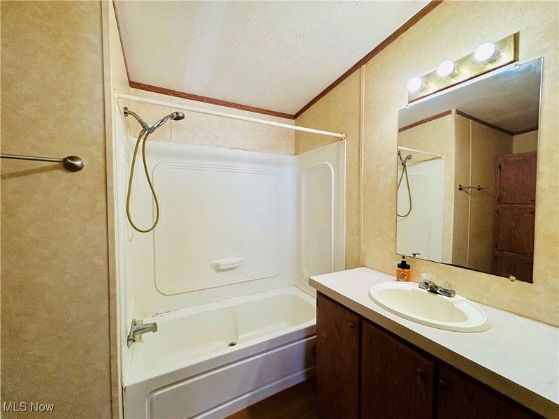 10481 Knowlton Road, Garrettsville, OH 44231 Photo 19