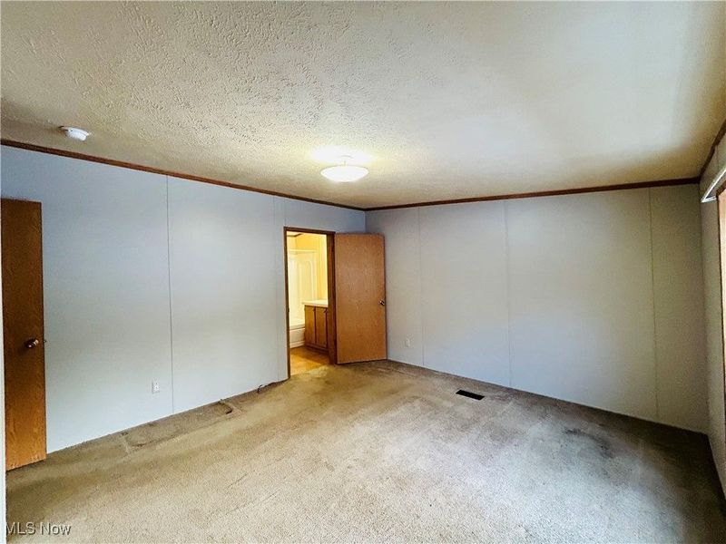 10481 Knowlton Road, Garrettsville, OH 44231 Photo 22