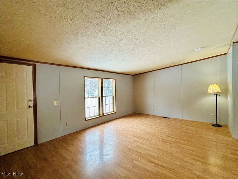 10481 Knowlton Road, Garrettsville, OH 44231 Photo 6