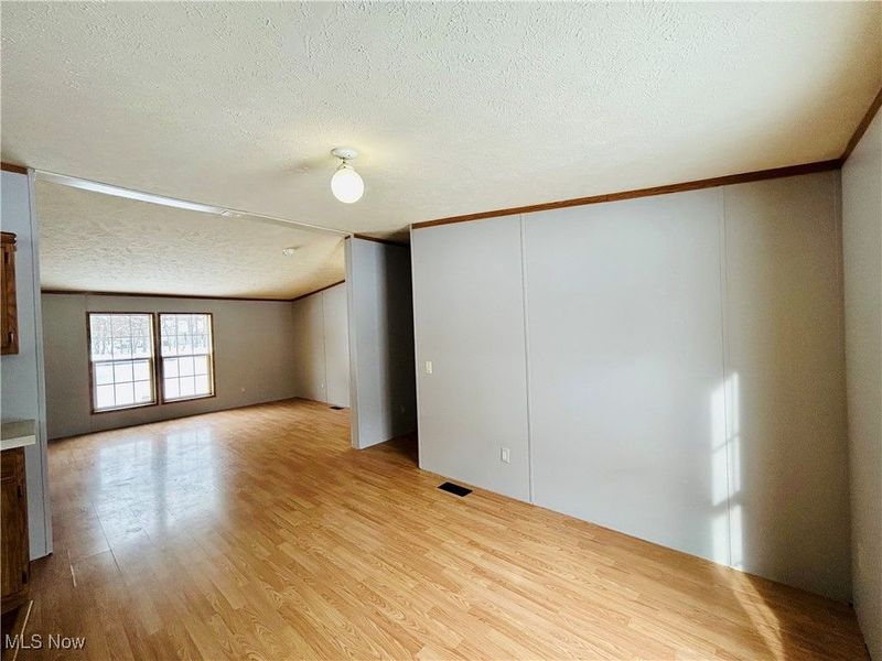 10481 Knowlton Road, Garrettsville, OH 44231 Photo 7