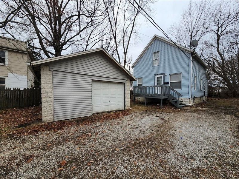 528 Gridley Street, Akron, OH 44306 Photo 4