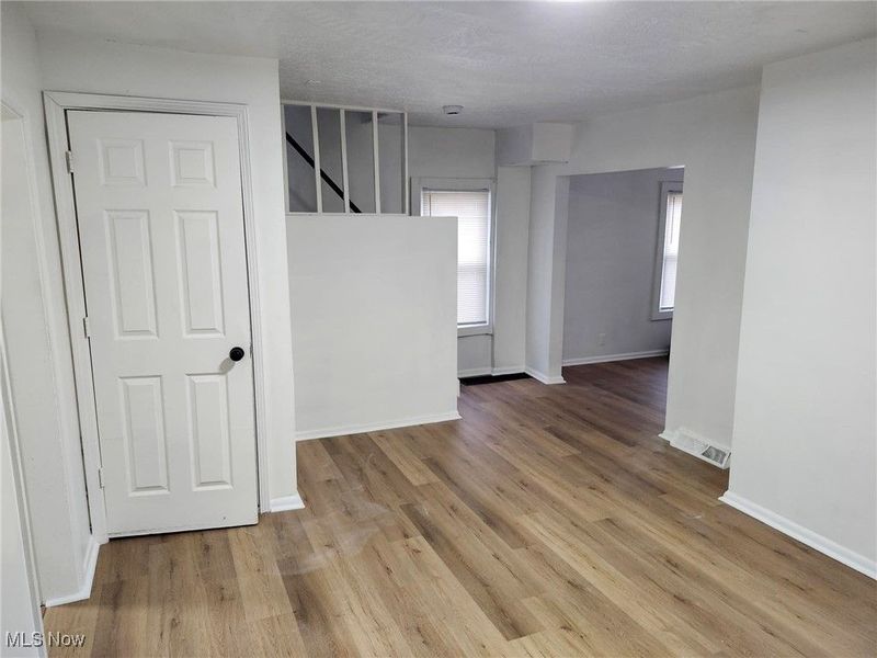 528 Gridley Street, Akron, OH 44306 Photo 9