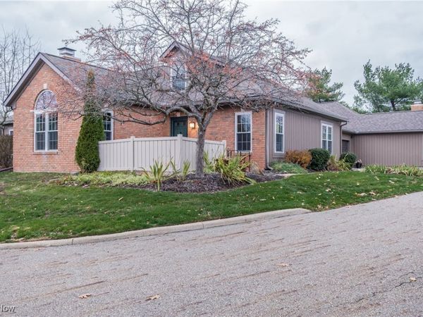 3627 Barrington Place NW, Canton, OH 44708