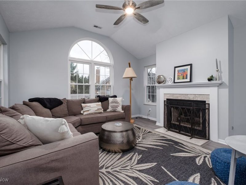 3627 Barrington Place NW, Canton, OH 44708 Photo 5