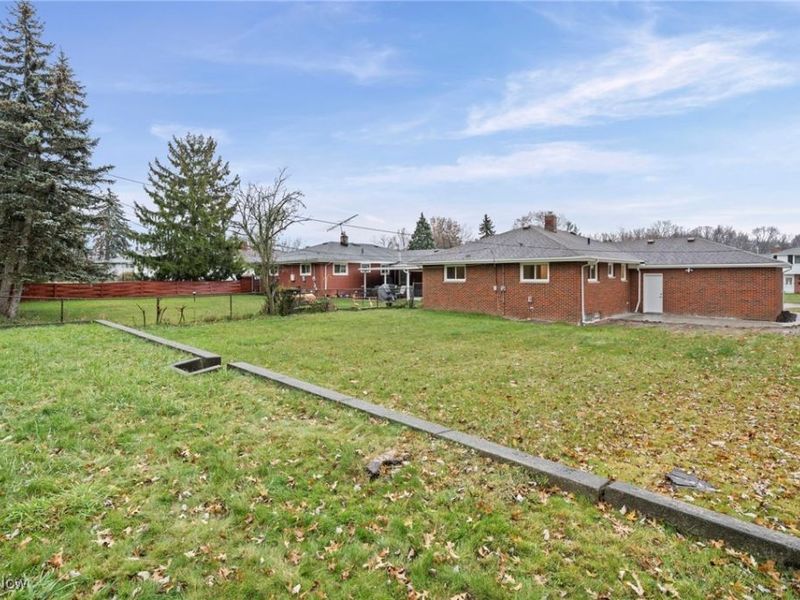 23409 Mccann Street, Cleveland, OH 44128 Photo 35