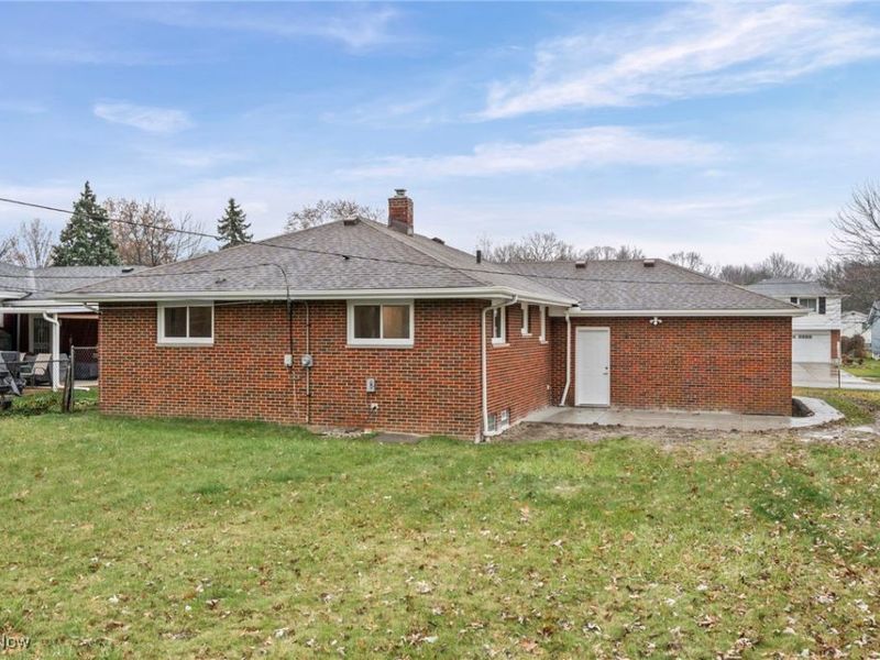 23409 Mccann Street, Cleveland, OH 44128 Photo 36