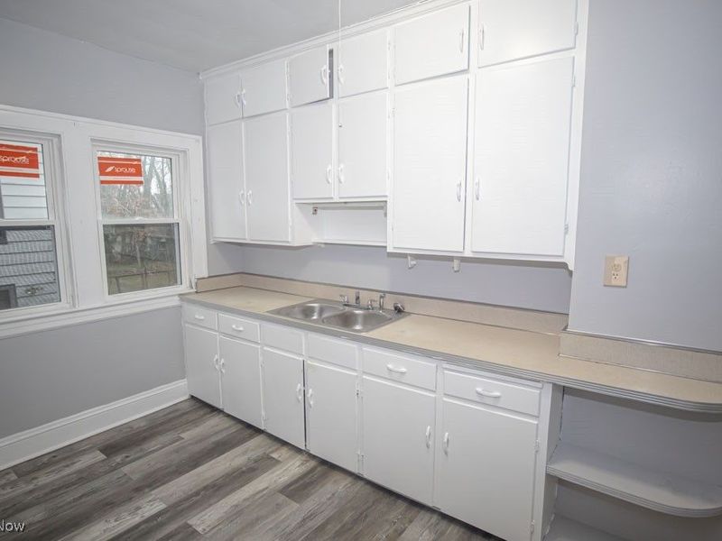 1769 Burgess Road, Cleveland, OH 44112 Photo 19