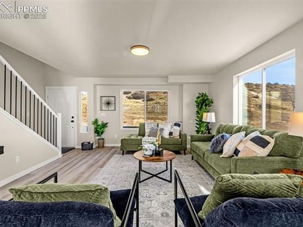 701 Little Bear Grove, Colorado Springs, CO 80907