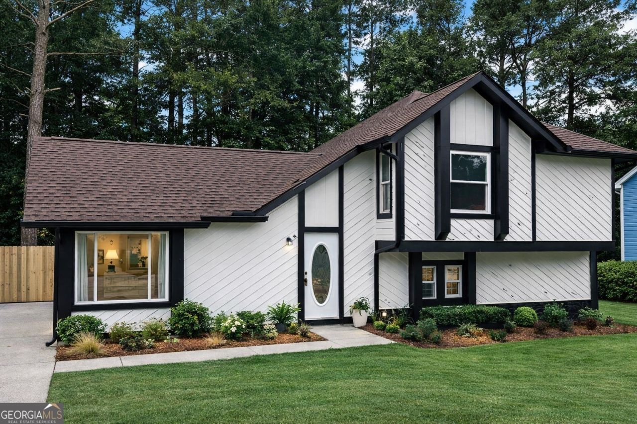 4281 Ridgetop Trail, Ellenwood, GA 30294 Main Photo