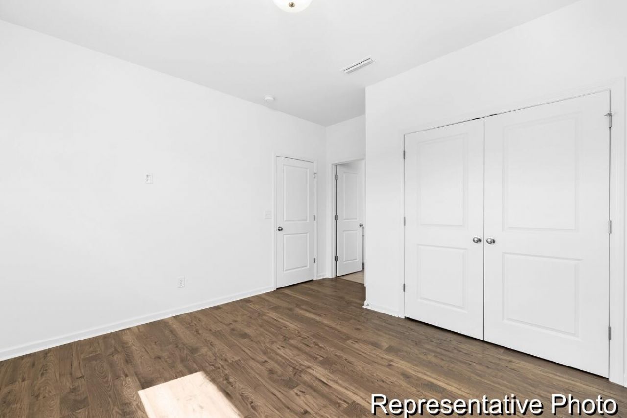 1033 Toland Drive Photo 12