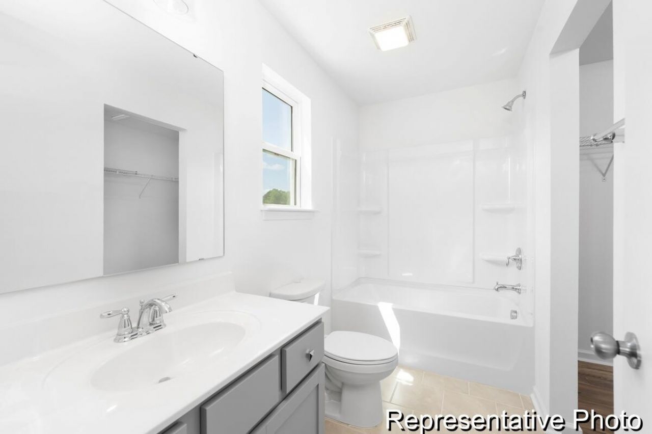 1033 Toland Drive Photo 24