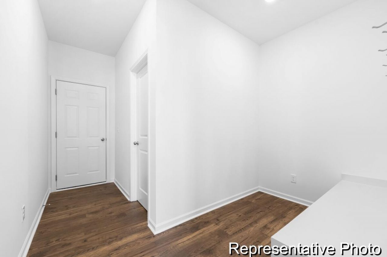 1033 Toland Drive Photo 35