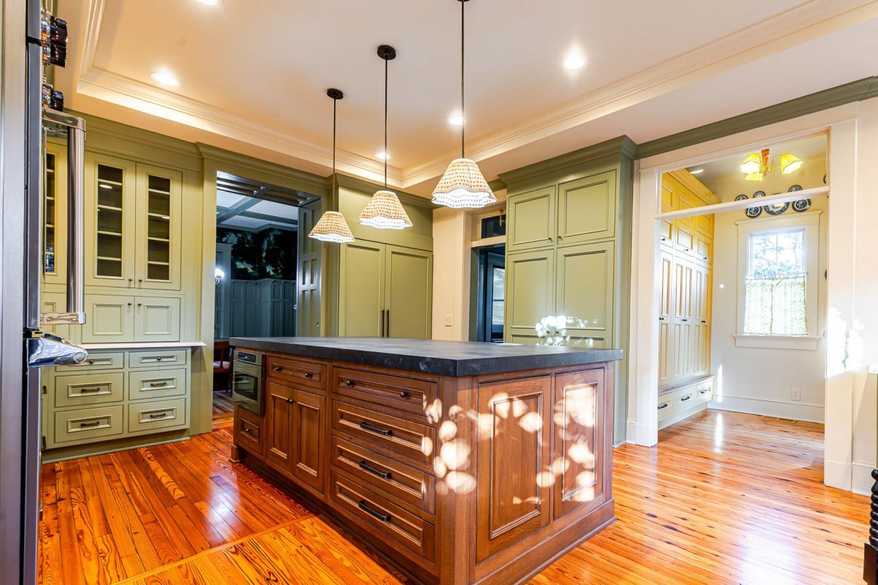 173 Tradd Street Photo 30