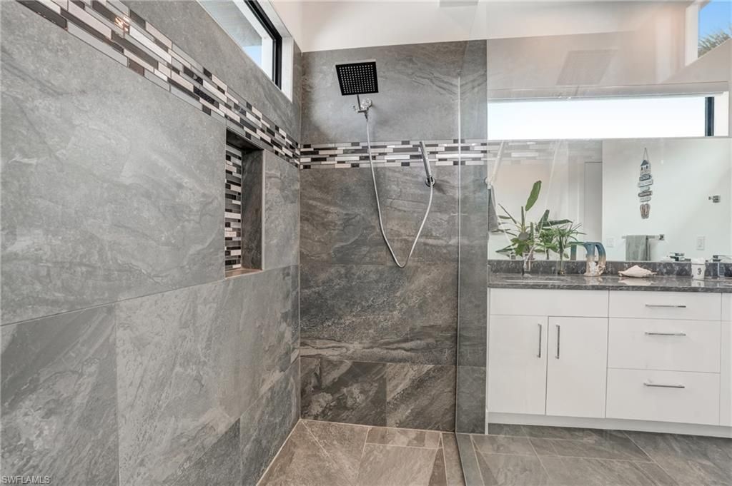 6390 River Club Ct, North Fort Myers, FL 33917 Photo